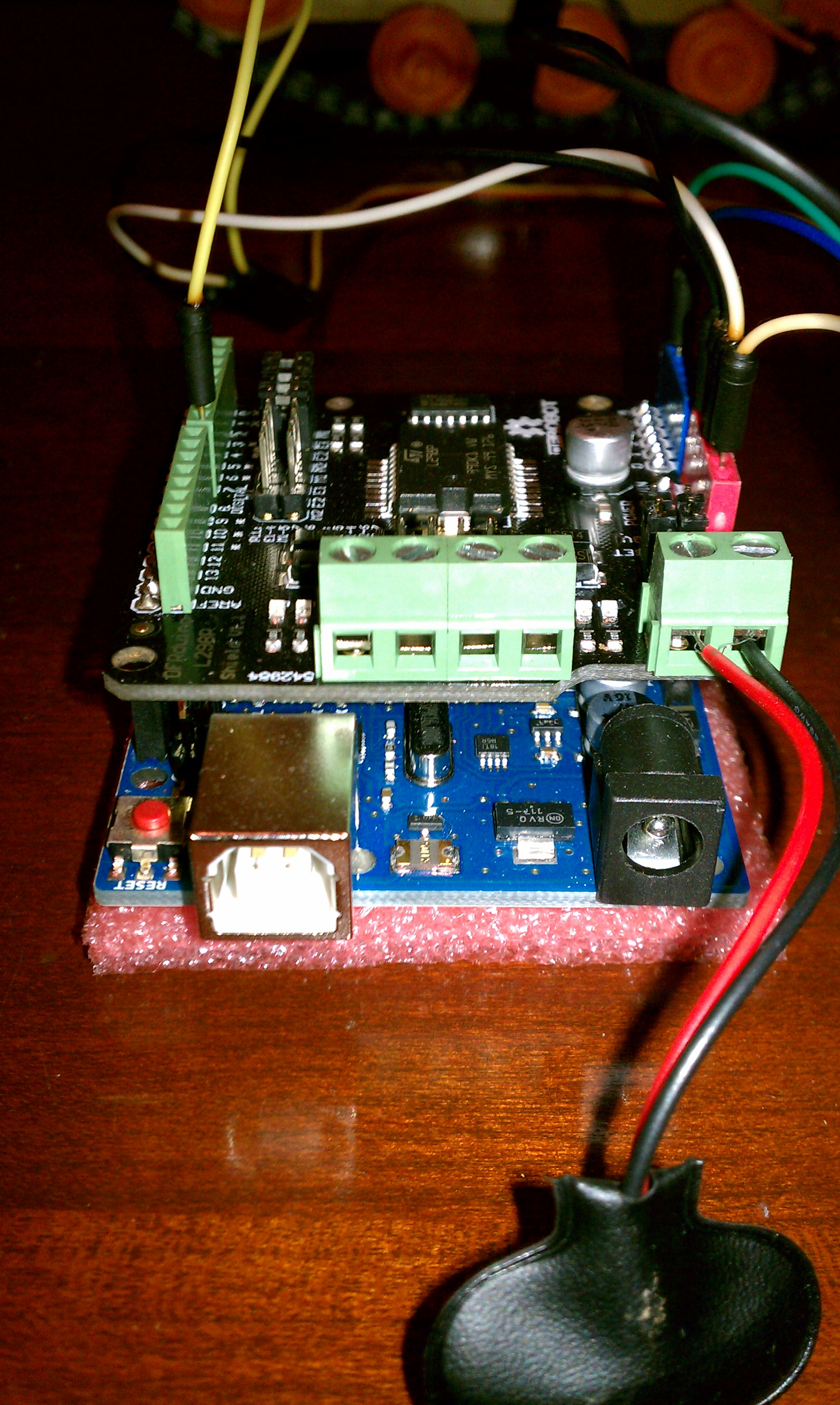 Motor Shield Power and Motor Connections Motor Shield Power and Motor Connections